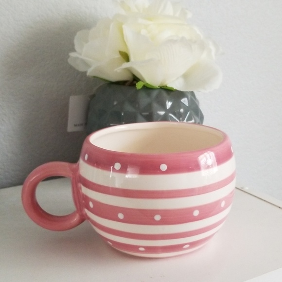Other - Coffee Lover Mug XL Pink and White